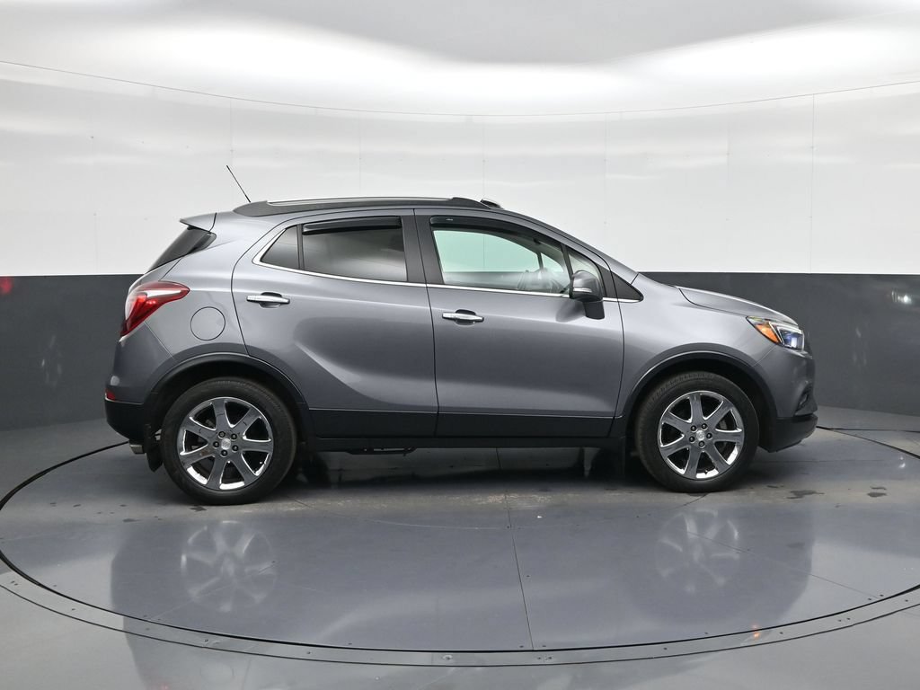 Used 2019 Buick Encore Essence w/ Experience Buick Package AWD/4WD image 8