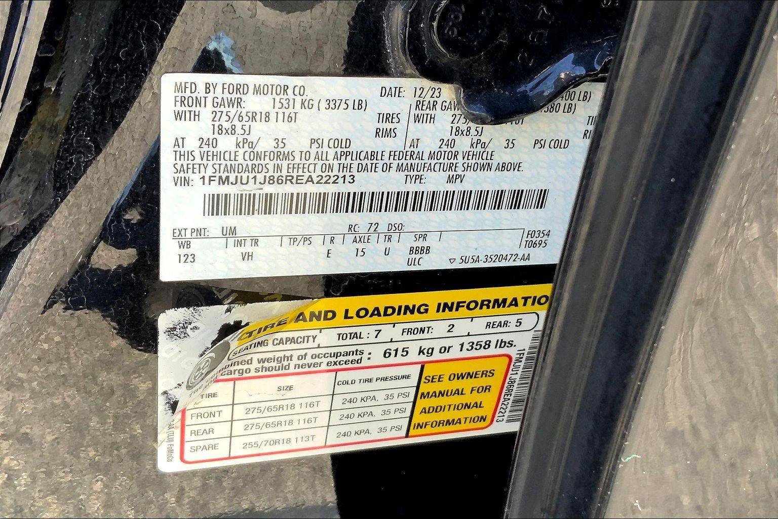 Used 2024 Ford Expedition XLT image 31