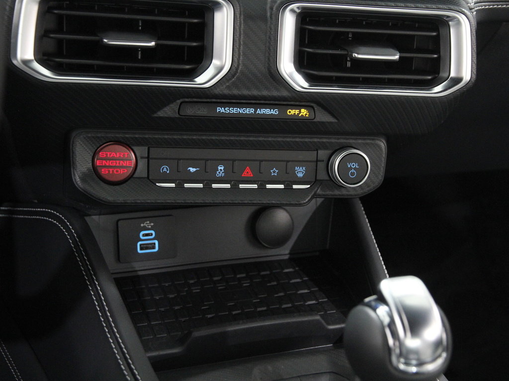 Used 2024 Ford Mustang Premium image 15