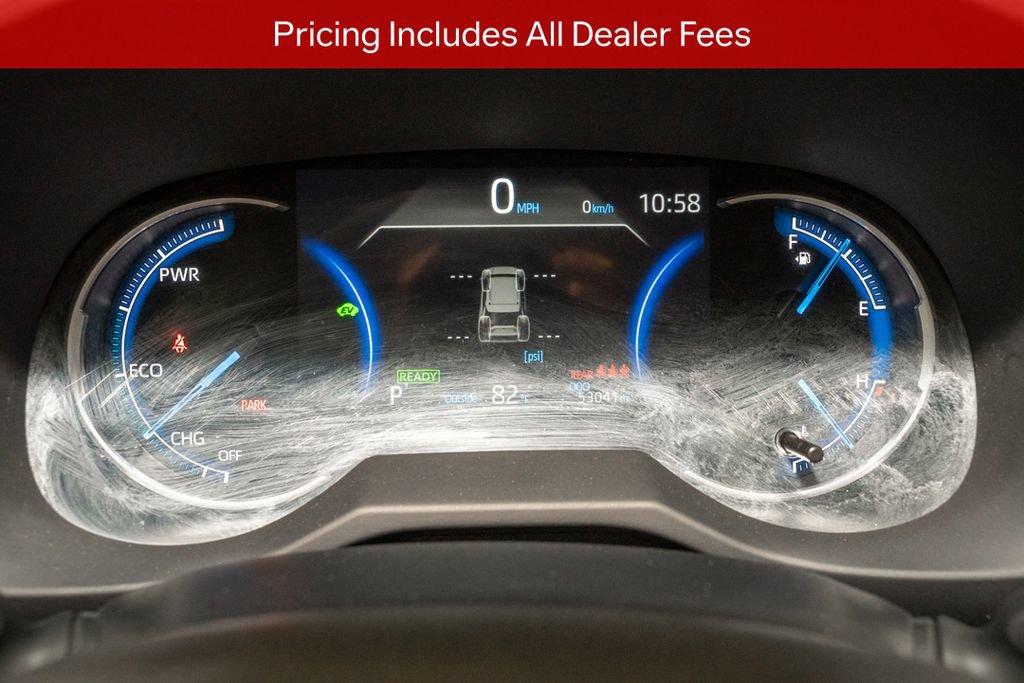 Used 2024 Toyota RAV4 XLE AWD/4WD image 16