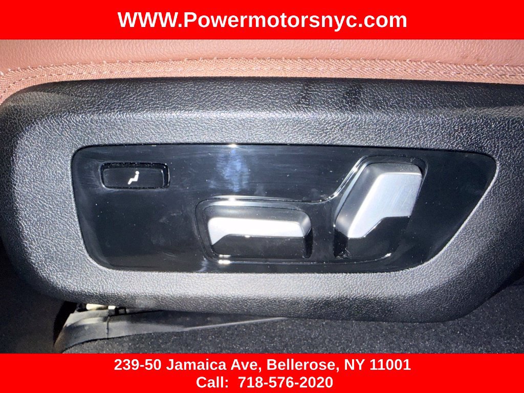 Used 2021 BMW X7 xDrive40i w/ Premium Package AWD/4WD image 55