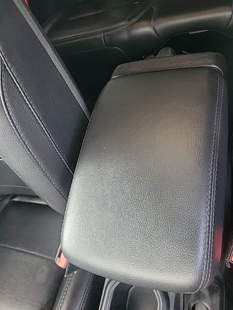 Used 2021 Jeep Wrangler Unlimited Sahara AWD/4WD image 32