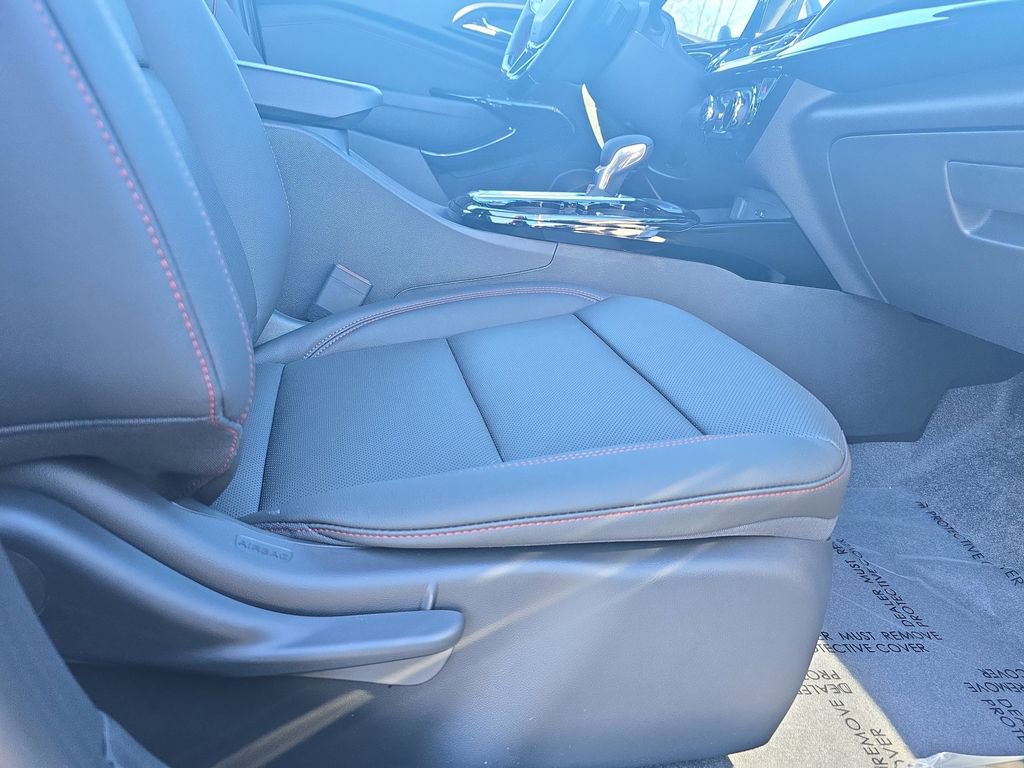 New 2026 Chevrolet Trax RS w/ Driver Confidence Package image 10