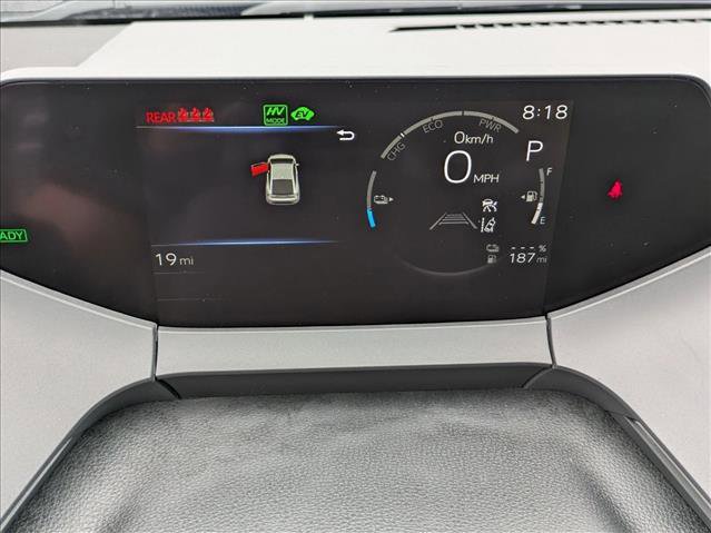New 2026 Toyota Prius Plug-In Hybrid FWD image 11