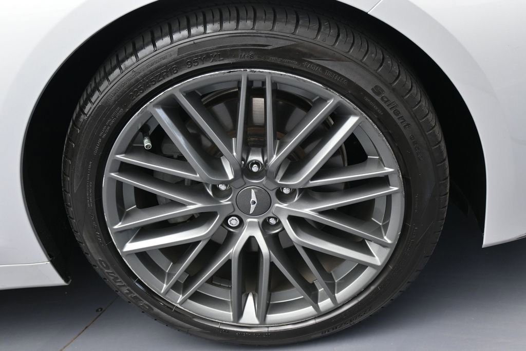 Used 2019 Genesis G70 2.0T Advanced RWD image 43