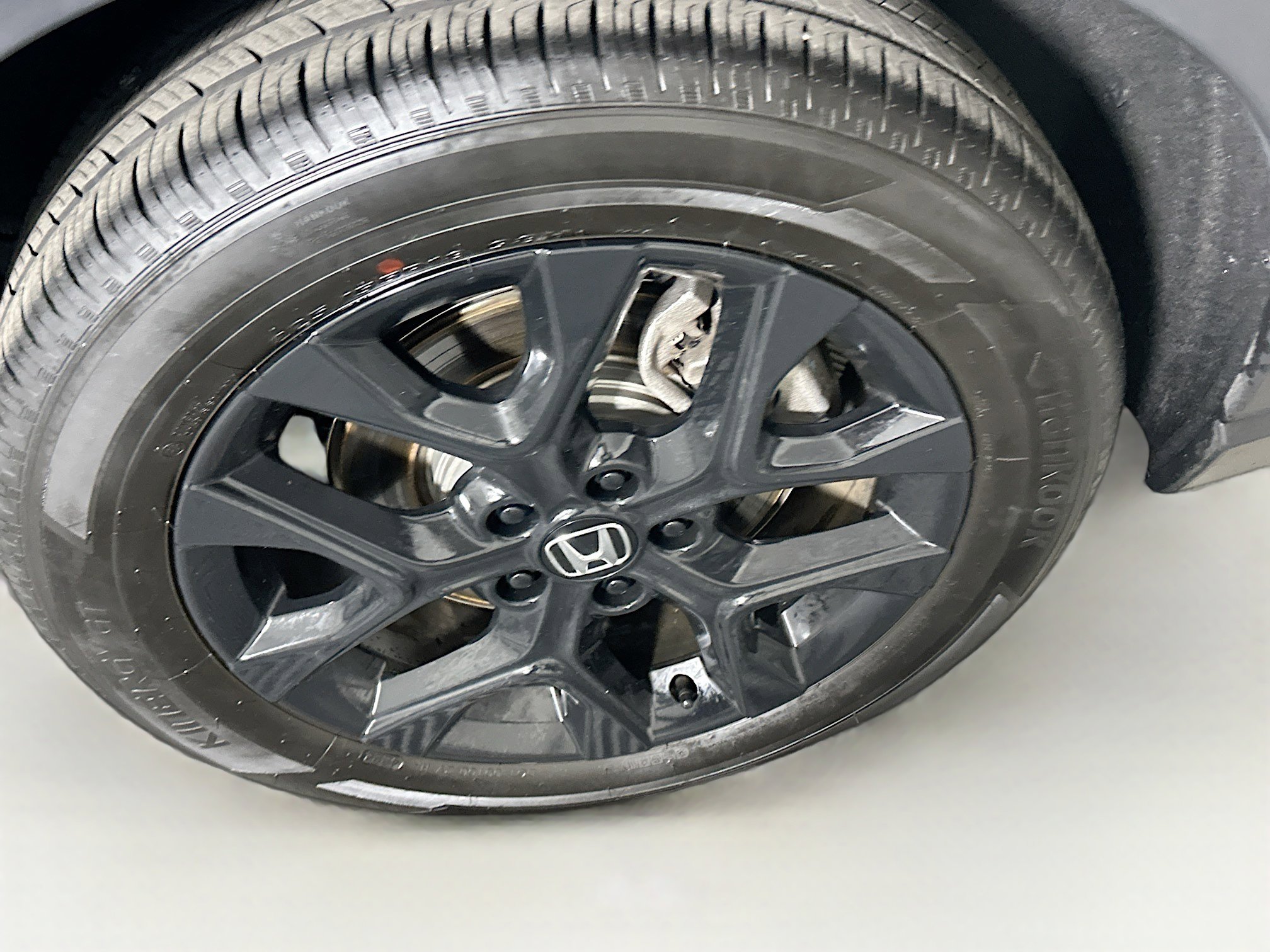 Used 2025 Honda HR-V Sport image 11