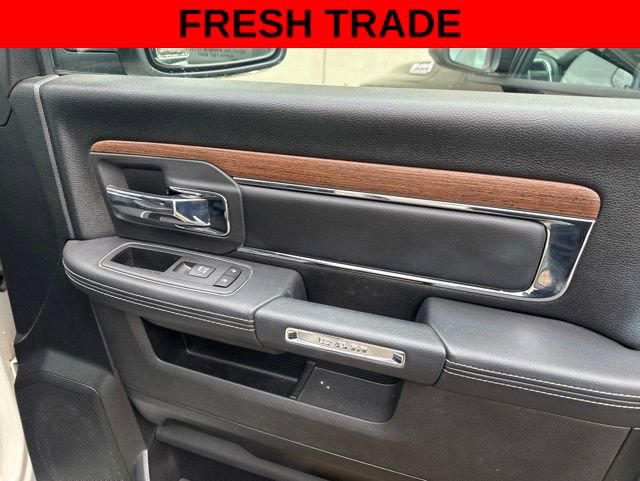 Used 2017 RAM 1500 Laramie w/ Convenience Group AWD/4WD image 17