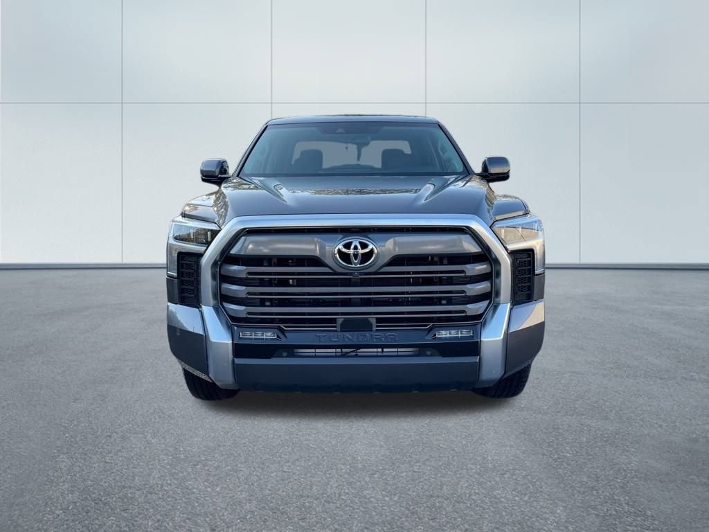 Used 2024 Toyota Tundra Limited image 3