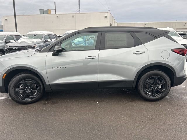 New 2026 Chevrolet Blazer LT w/ Midnight/Sport Edition image 4