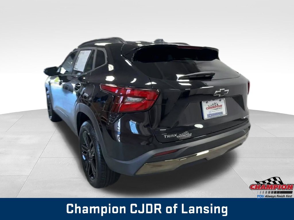 Used 2025 Chevrolet Trax ACTIV w/ Driver Confidence Package FWD image 6
