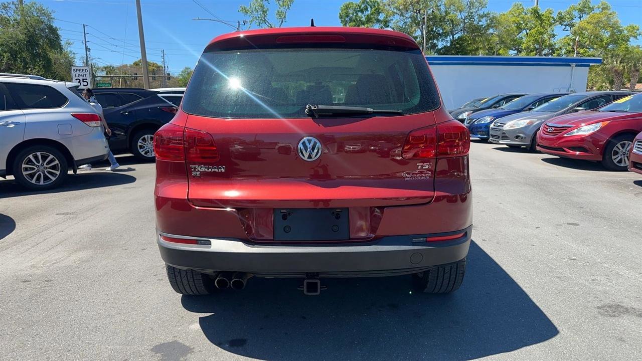 Used 2016 Volkswagen Tiguan S image 11