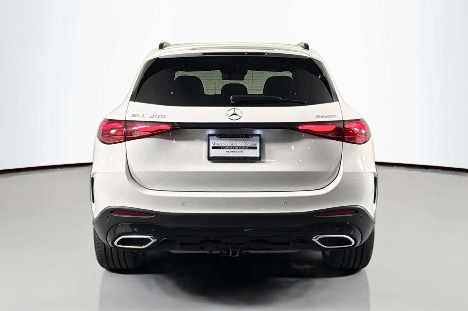 Certified 2024 Mercedes-Benz GLC 300 4MATIC w/ AMG Line image 4
