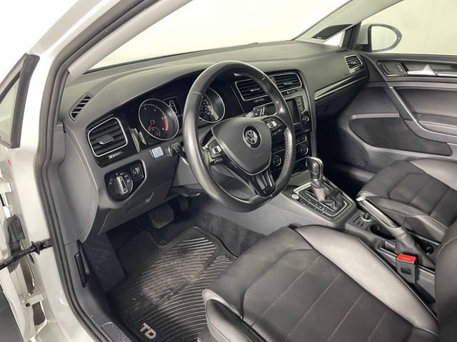 Used 2015 Volkswagen Golf TDI SEL FWD image 3