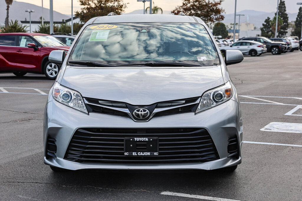 Used 2020 Toyota Sienna LE FWD image 19