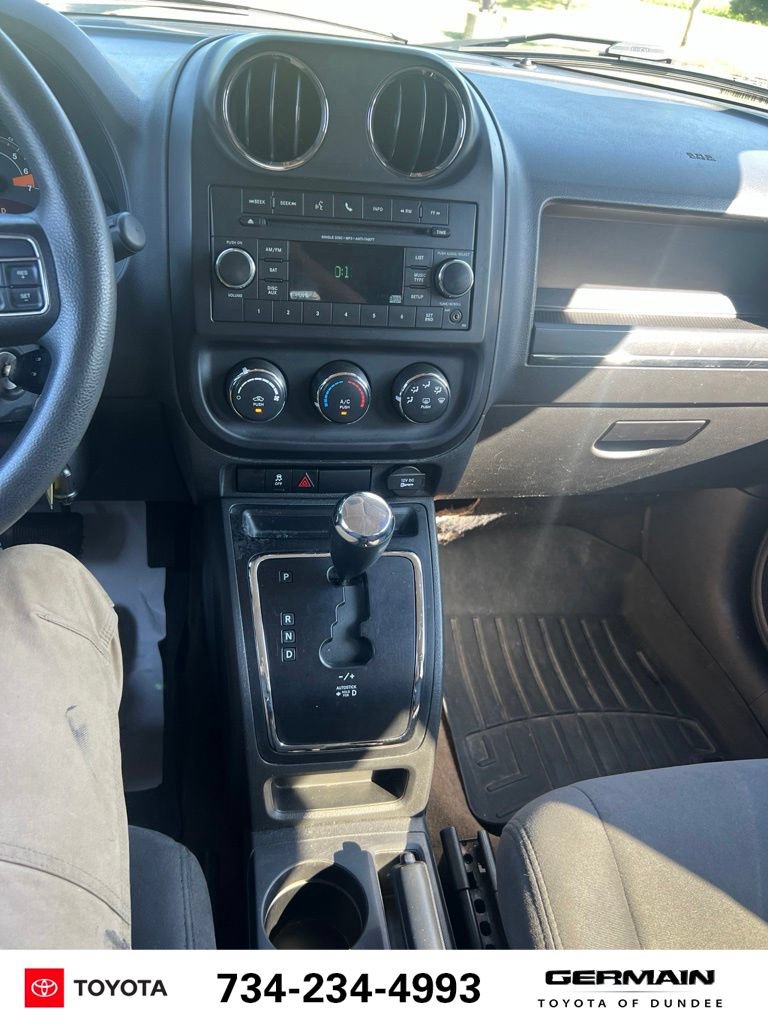 Used 2017 Jeep Patriot Sport w/ Power Value Group FWD image 24