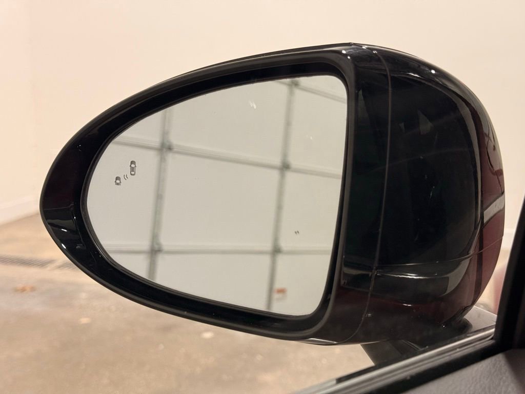 Used 2023 Hyundai Sonata SEL Plus w/ Preferred Accessory Package image 12