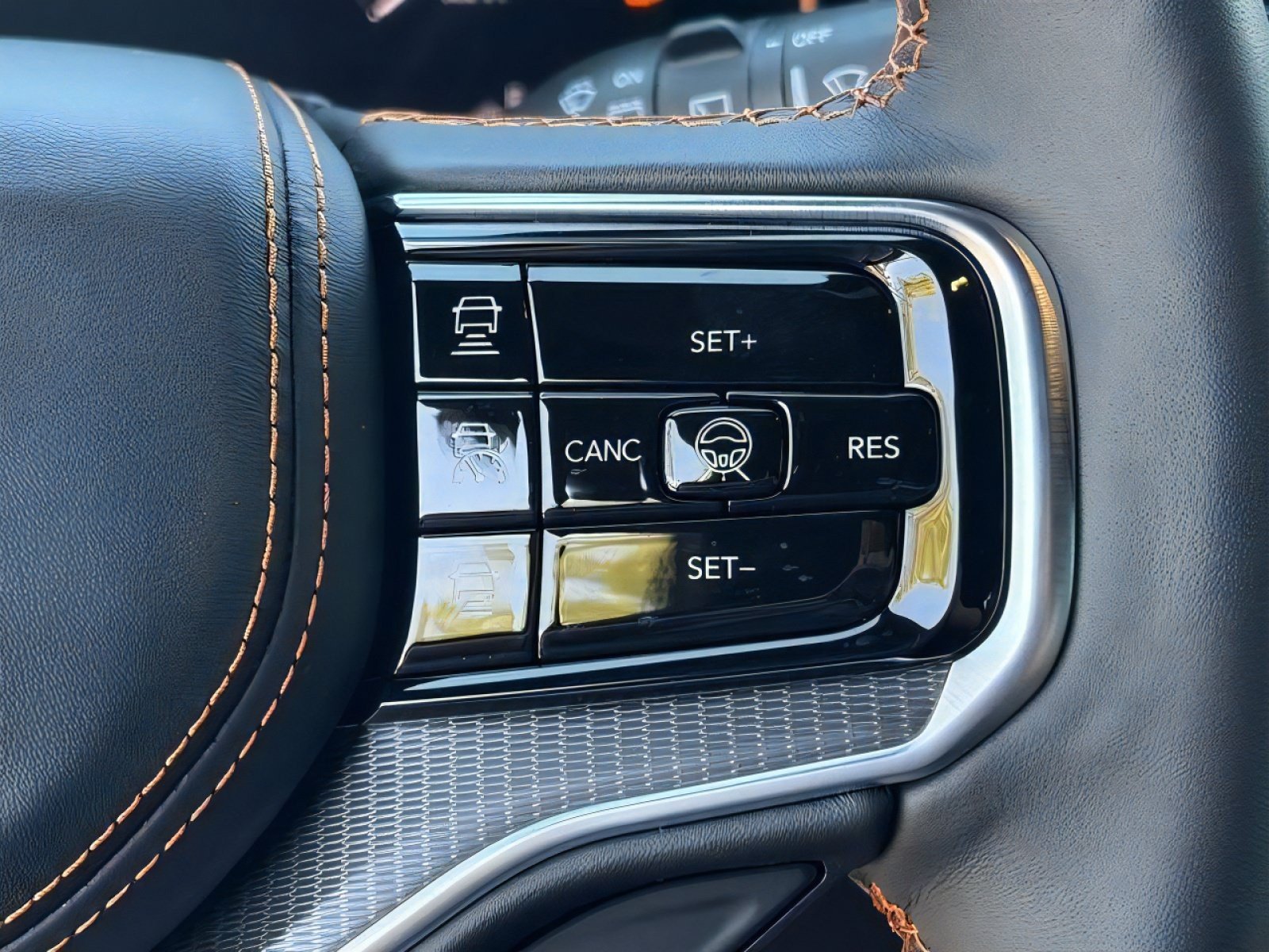 New 2026 Jeep Grand Wagoneer Summit AWD/4WD image 22