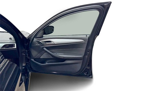 Used 2018 BMW 530i image 9