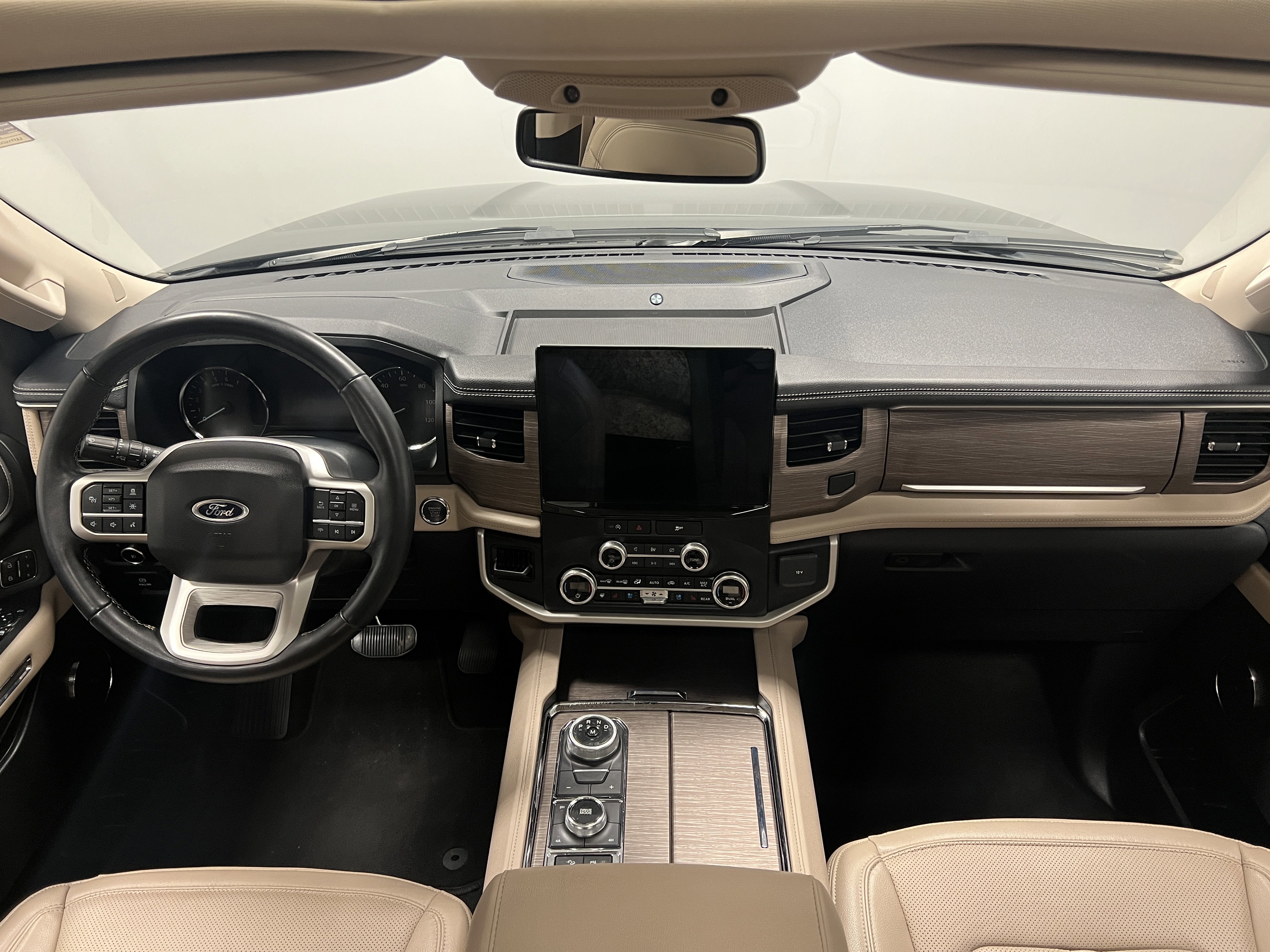 Used 2024 Ford Expedition Max Limited image 14