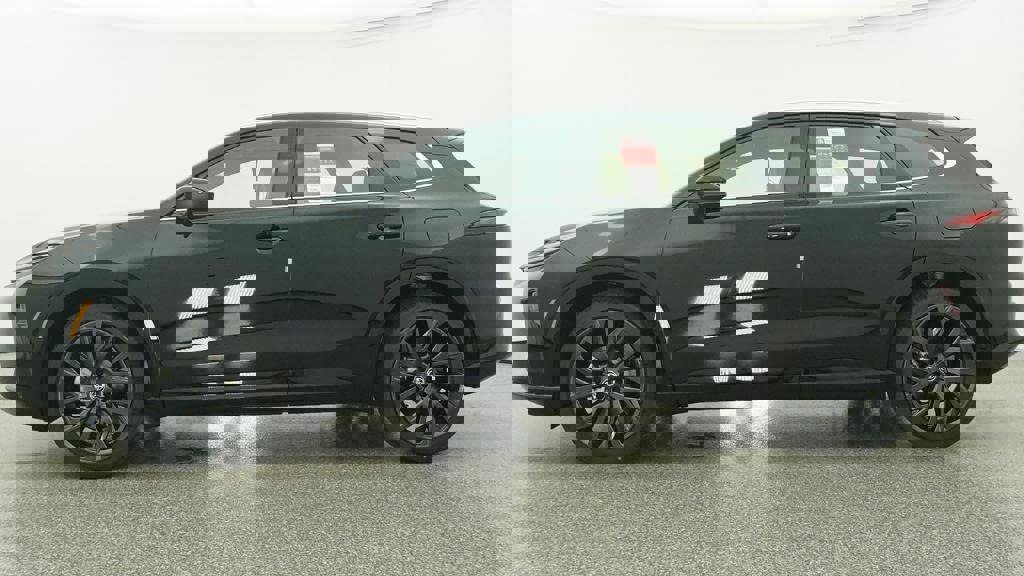 New 2026 Toyota Crown Signia AWD/4WD image 19