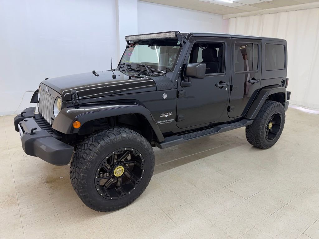 Used 2017 Jeep Wrangler Unlimited Sahara image 1