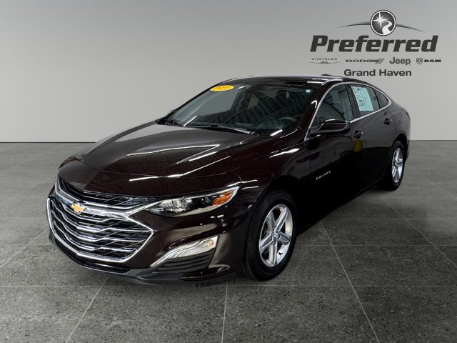 Used 2021 Chevrolet Malibu LS w/ Driver Confidence Package FWD image 11