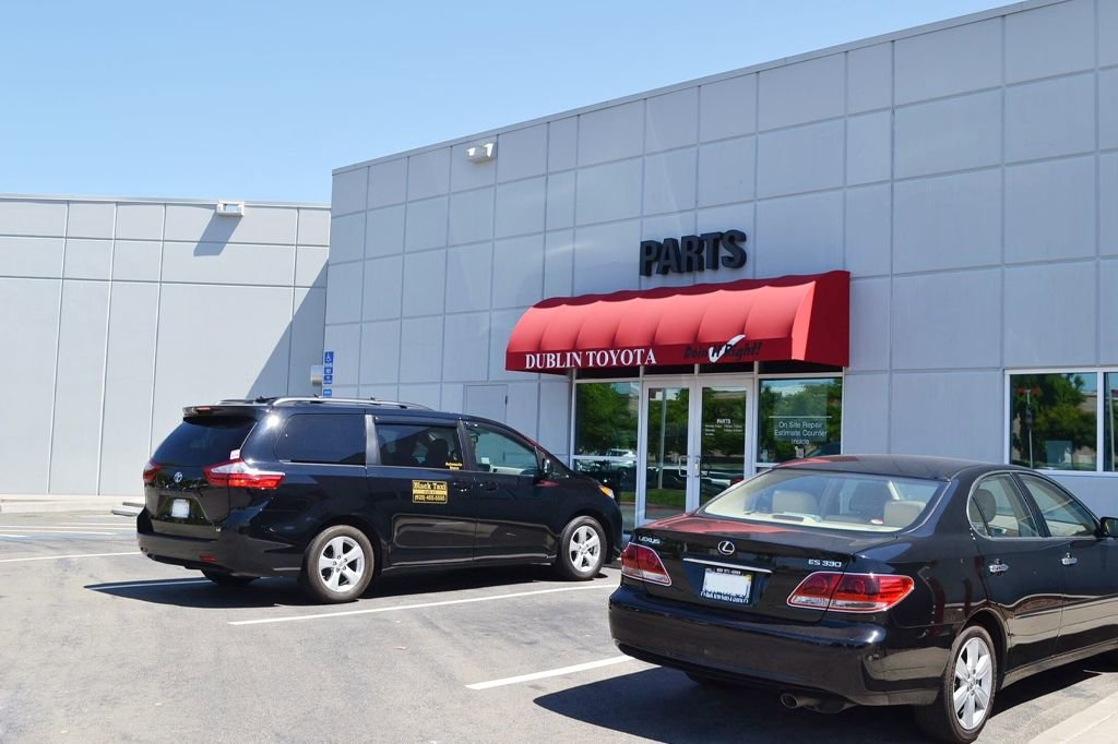 Used 2024 Toyota Tundra Platinum image 43