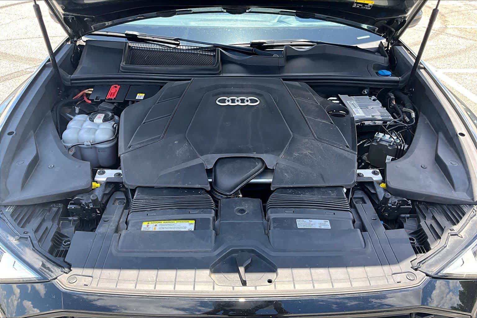 Used 2019 Audi Q8 Prestige w/ Year 1 Package AWD/4WD image 32