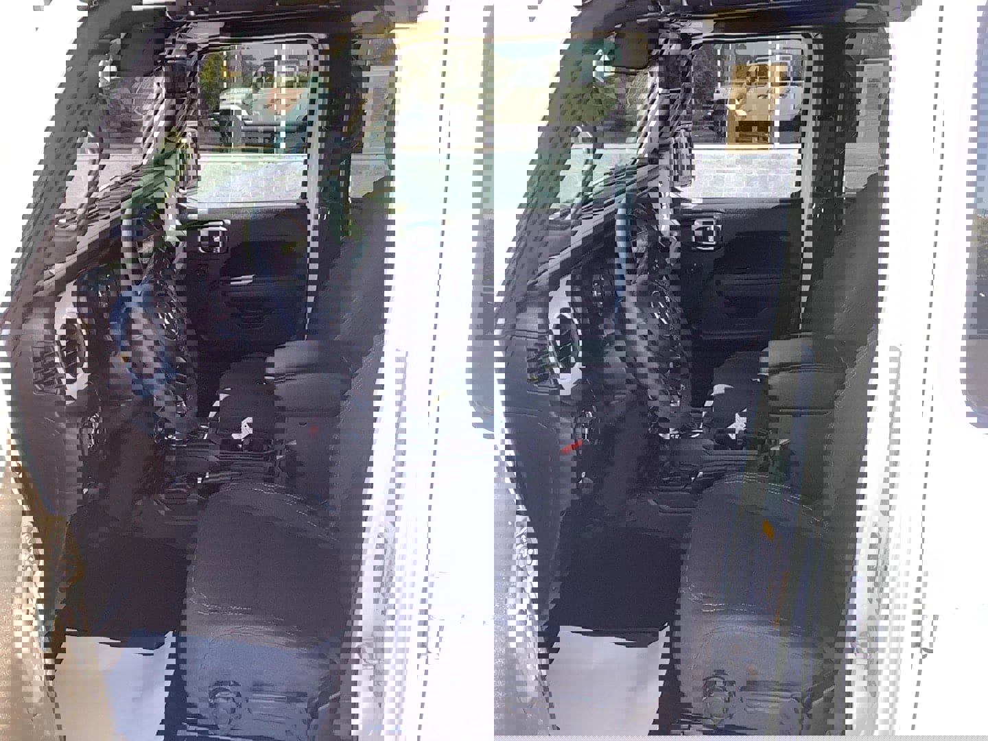 Certified 2024 Jeep Gladiator Sport image 10