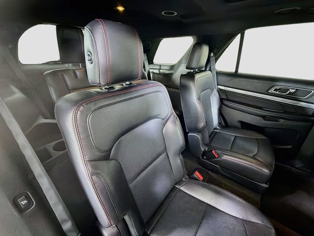 Used 2017 Ford Explorer Sport w/ Equipment Group 401A AWD/4WD image 31