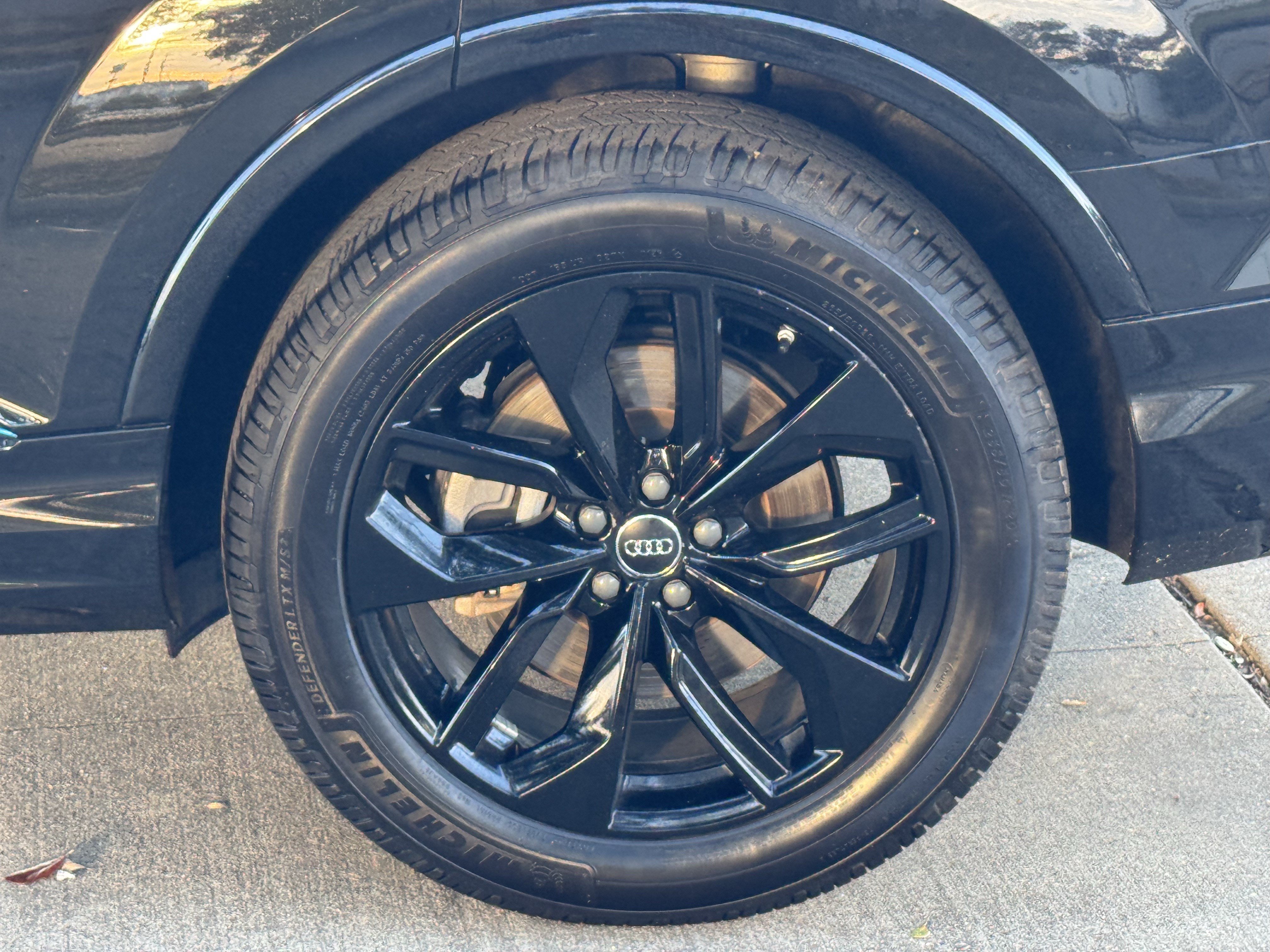 Used 2022 Audi Q7 2.0T Premium w/ Convenience Package AWD/4WD image 8