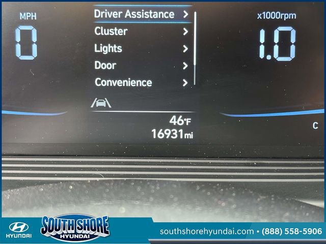 Certified 2023 Hyundai Venue SEL w/ Cargo Package image 26