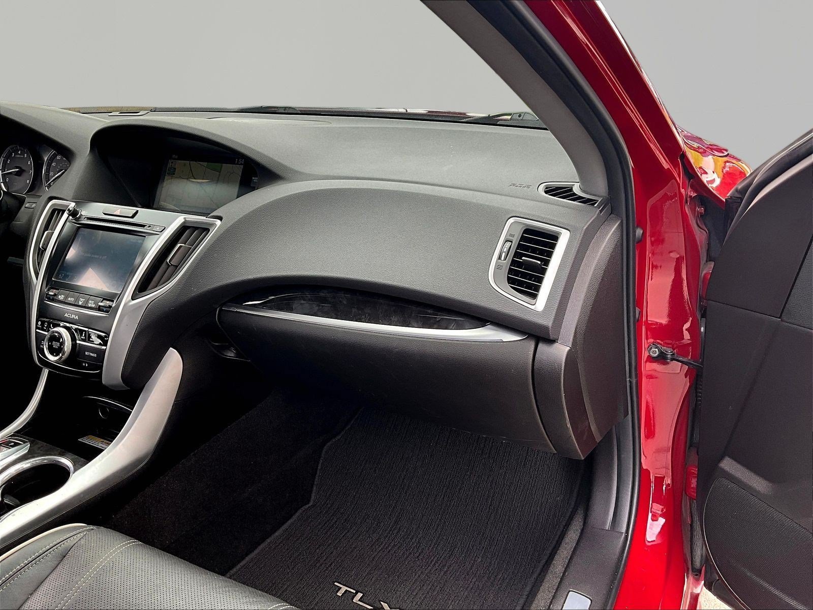 Used 2018 Acura TLX w/ Advance Package FWD image 25