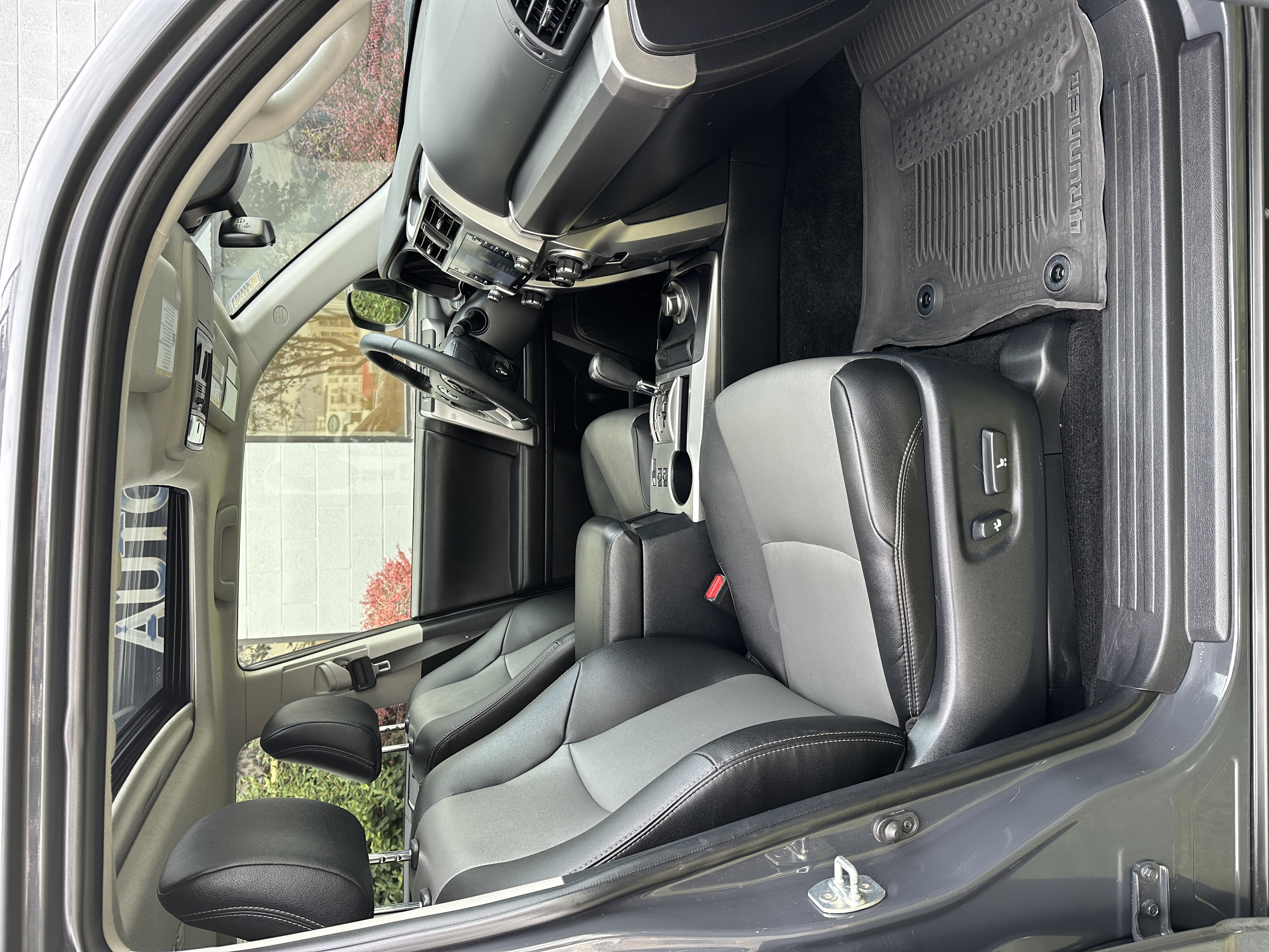 Used 2024 Toyota 4Runner SR5 Premium image 22