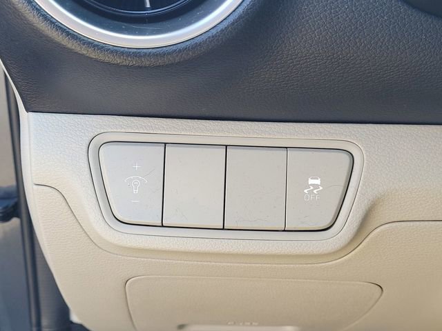 Used 2022 Kia Forte LXS image 23