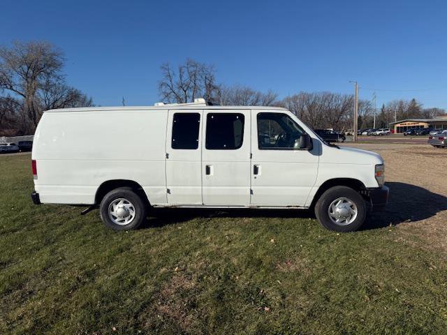 Used 2012 Ford E-250 and Econoline 250 Extended w/ PWR Group image 3