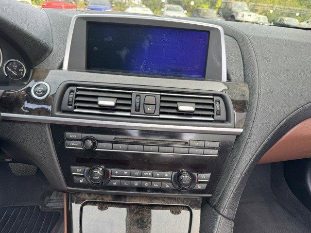 Used 2012 BMW 650i xDrive Convertible AWD/4WD image 28