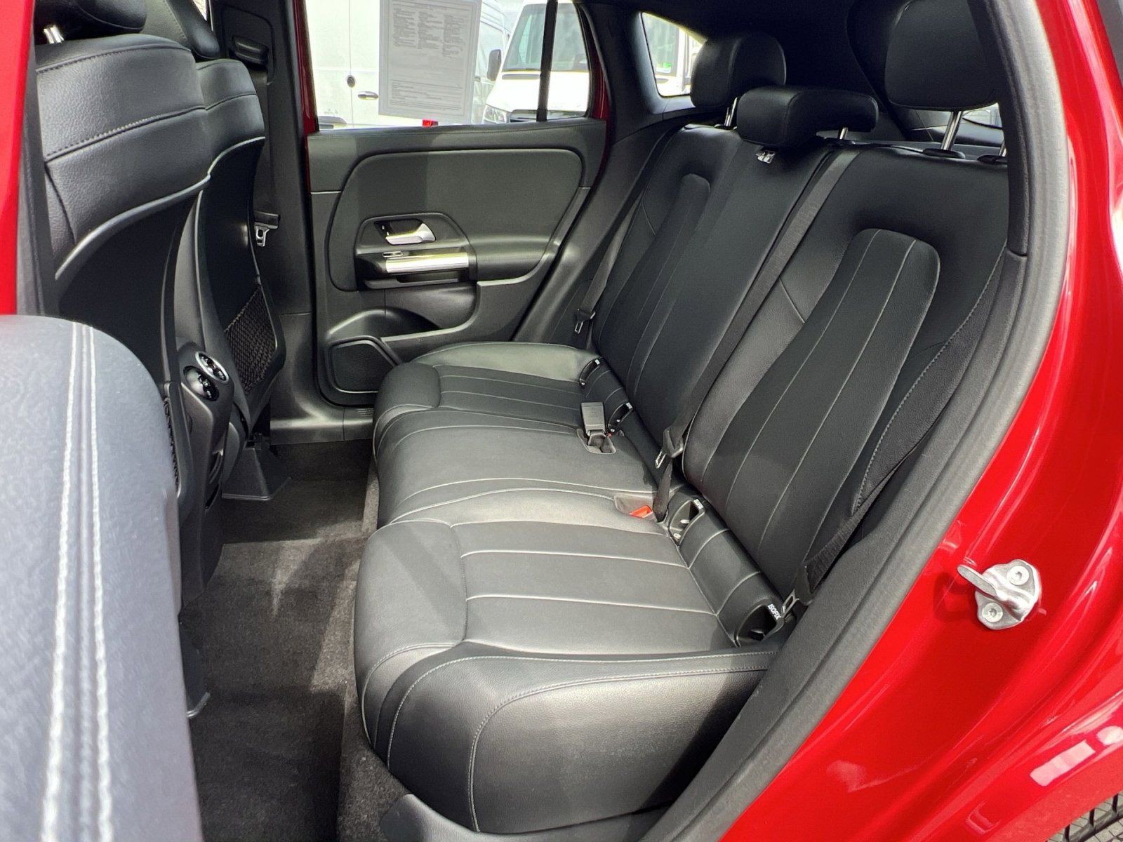 Certified 2021 Mercedes-Benz GLA 250 4MATIC w/ Premium Package image 23