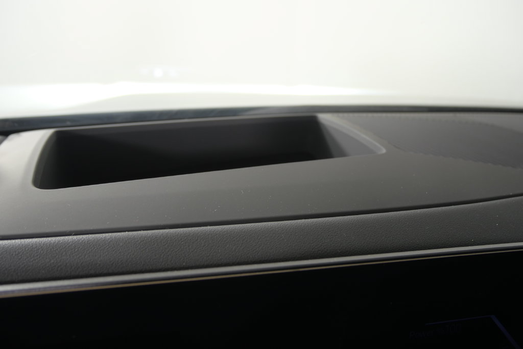 Used 2027 BMW 530i RWD image 24
