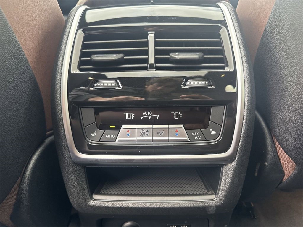 Used 2024 BMW X5 xDrive50e w/ Premium Package image 25