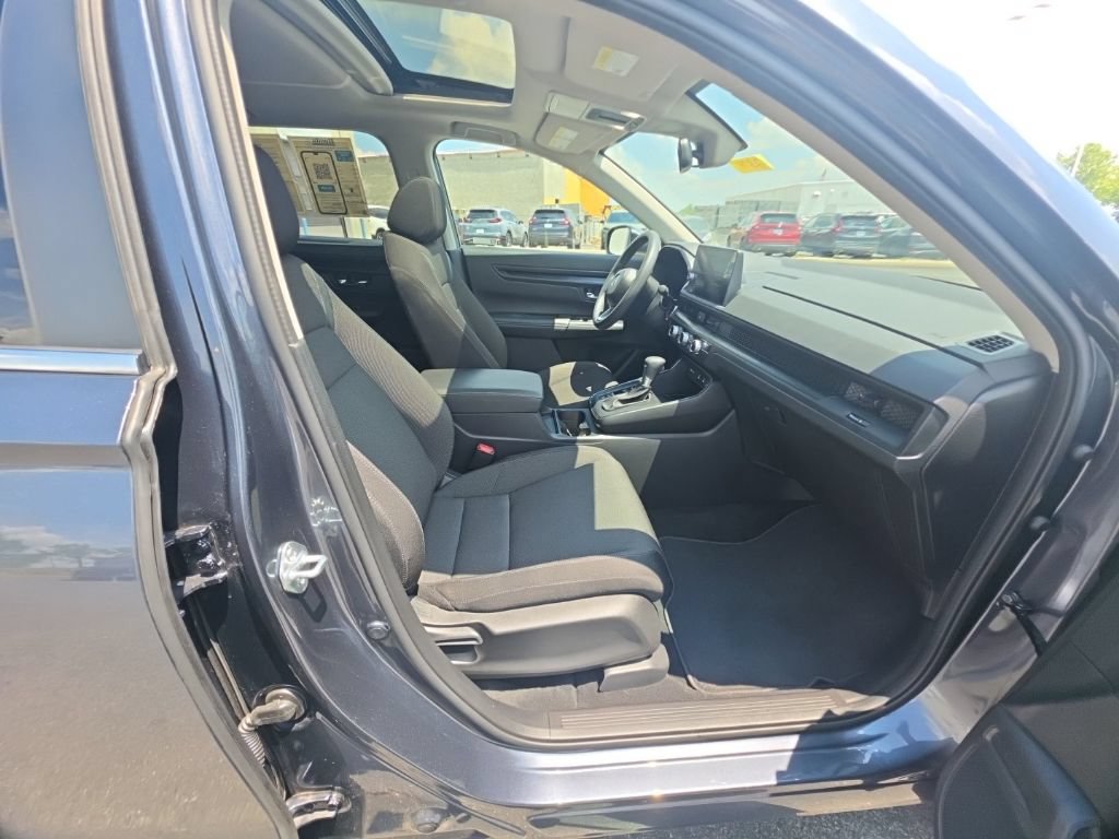 Certified 2026 Honda CR-V EX image 33