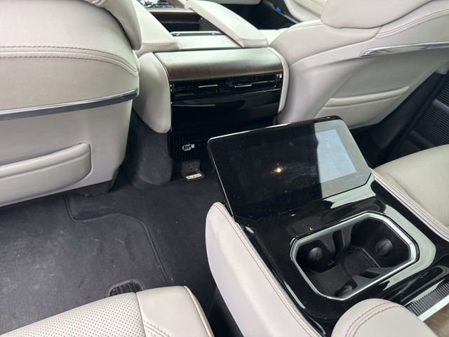 Used 2022 Jeep Grand Wagoneer Series I image 10