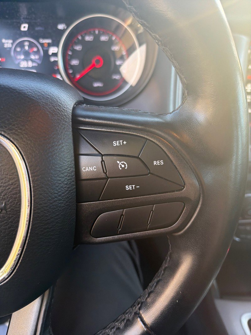 Used 2023 Dodge Charger SXT image 16