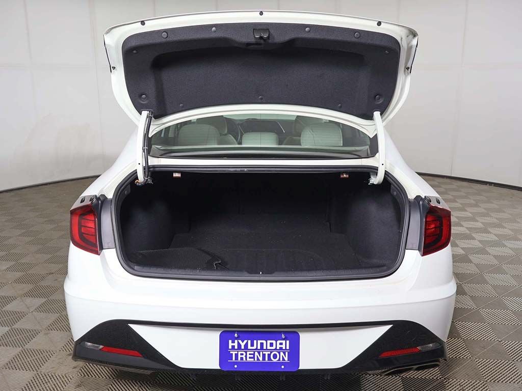 Used 2022 Hyundai Sonata SEL FWD image 15