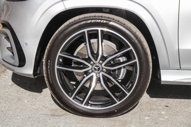 New 2025 Mercedes-Benz GLS 450 4MATIC image 11