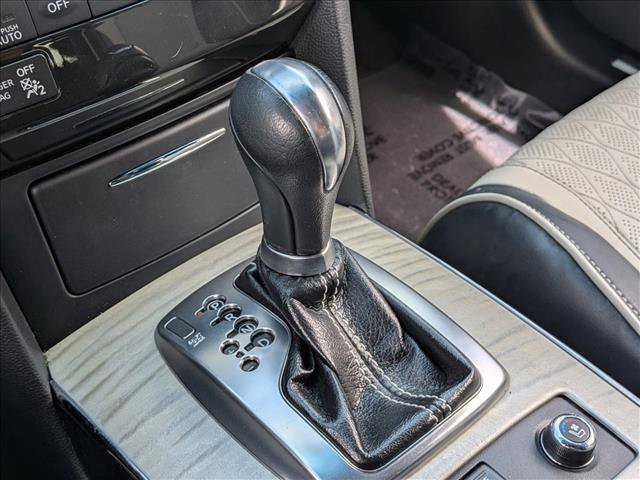 Used 2017 INFINITI QX70 2WD w/ Limited Package image 19