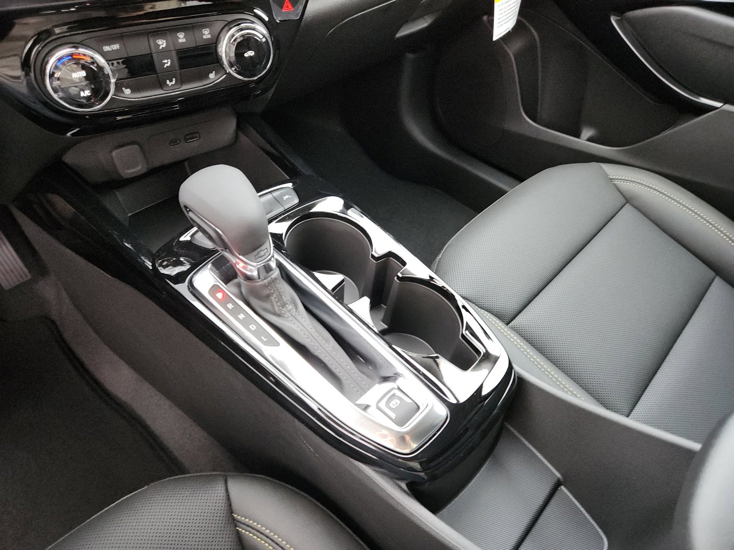 New 2026 Chevrolet Trax ACTIV w/ Driver Confidence Package image 18