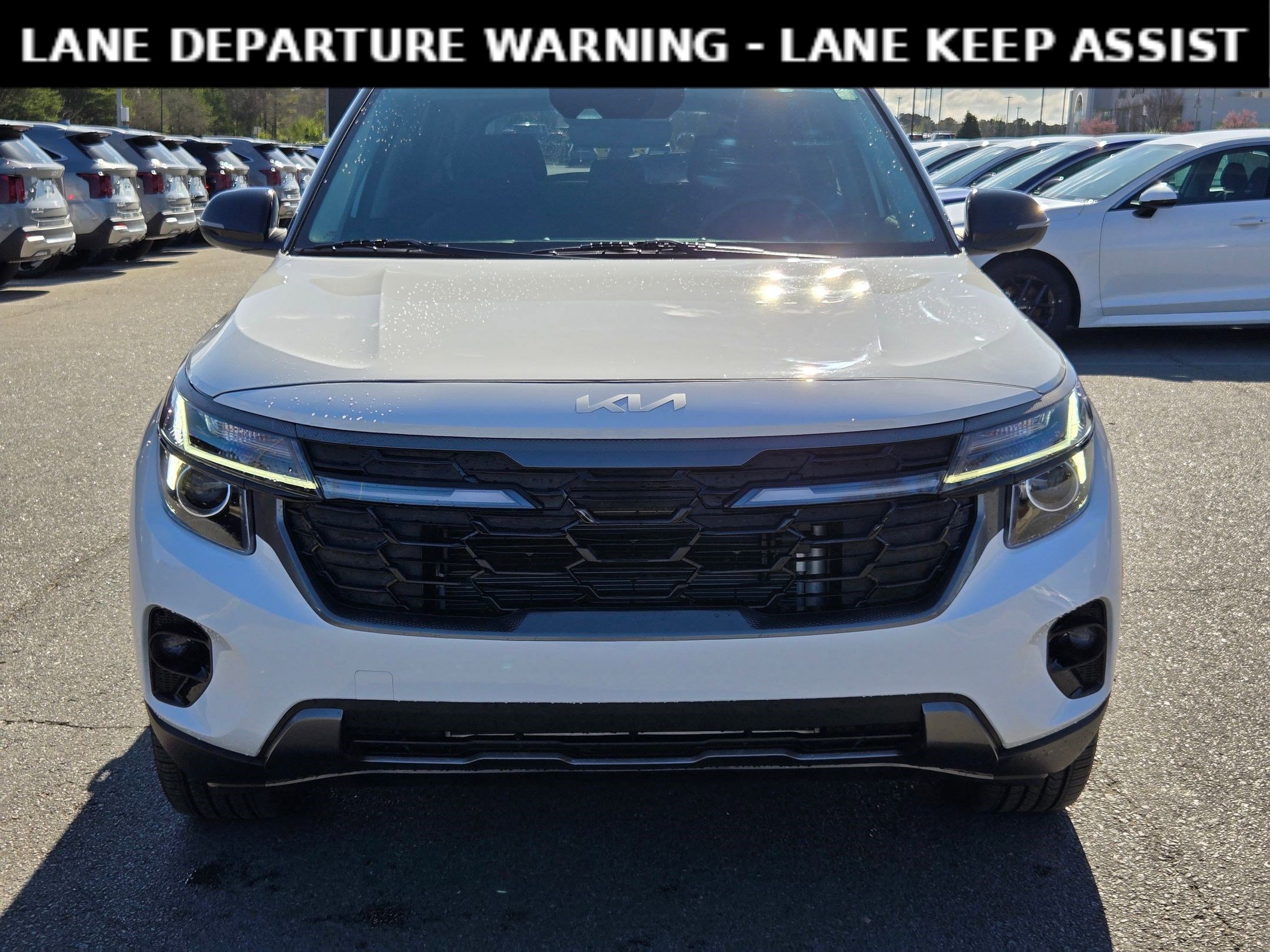 Used 2024 Kia Seltos X-Line image 2