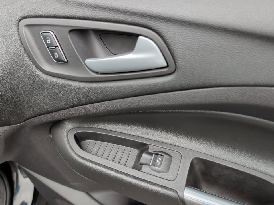 Used 2013 Ford Escape Titanium w/ Parking Technology Pkg image 35