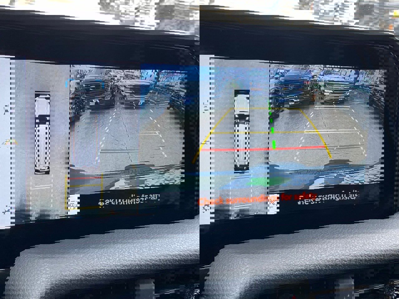 Used 2025 Toyota Land Cruiser image 28